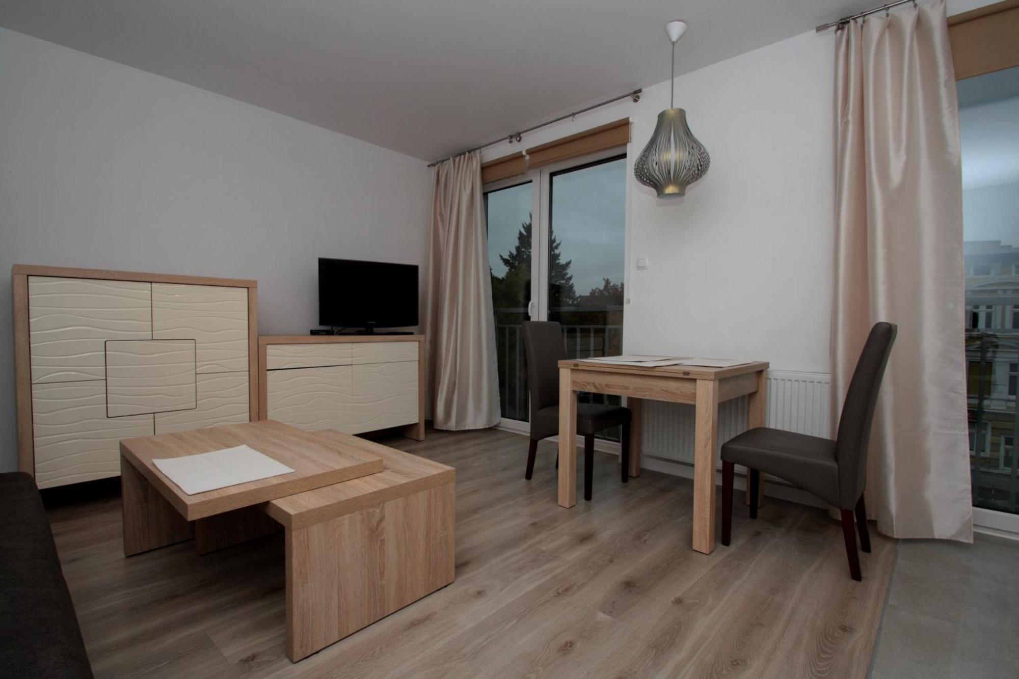 100-Sio Apartamenty Κοστζαλίν Εξωτερικό φωτογραφία